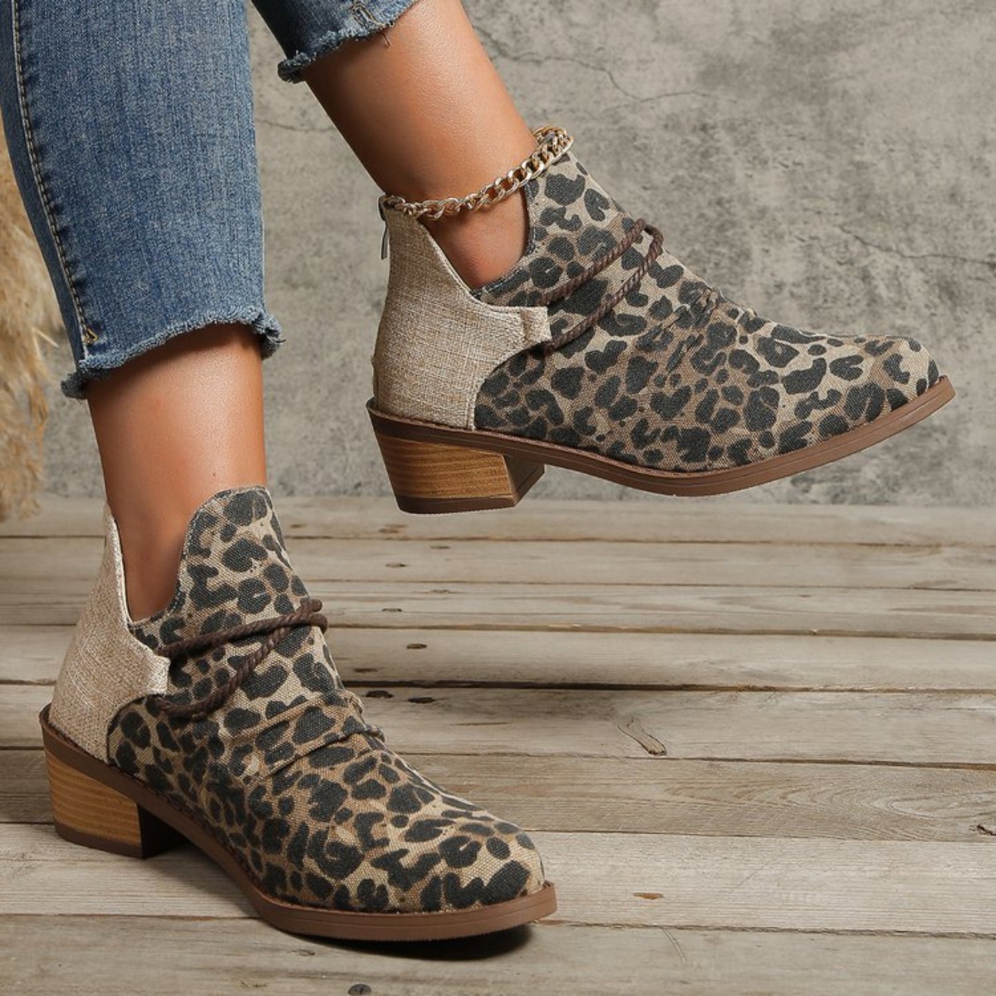 Classic Contrast Canvas Low-Top Boots